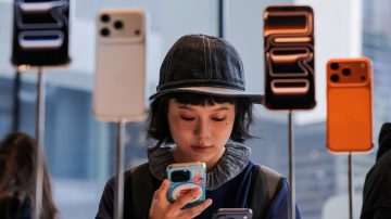 iPhone 17 serisine Çin’de büyük ilgi: Apple tepeye çıktı