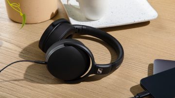 Sennheiser HD 400U USB Tip-C temasıyla geliyor