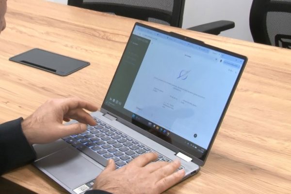 AI devlerine Türk tarzı meydan okuma: Cosmos T1 sahneye çıktı