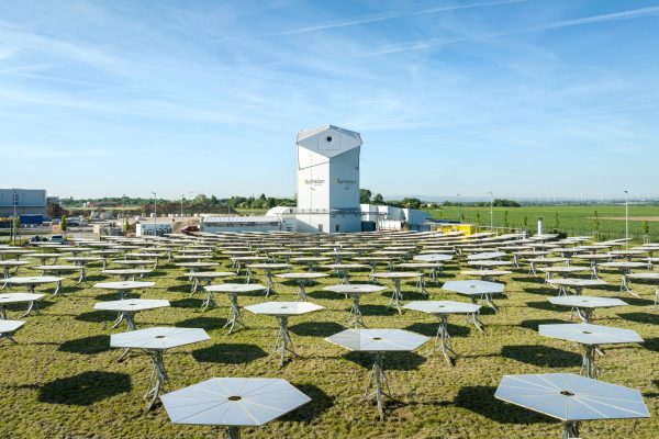 Eşsiz yöntem! “Yapay fotosentez” sistemiyle karbondioksitten akaryakıt üretilecek