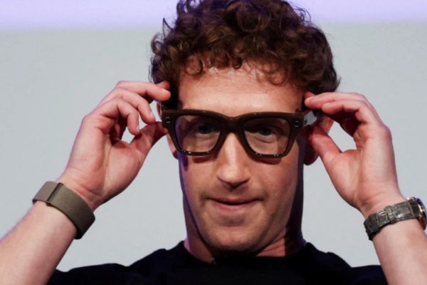 Meta akıllı gözlüklerine yüz tanıma özelliği getirmeyi planlıyor