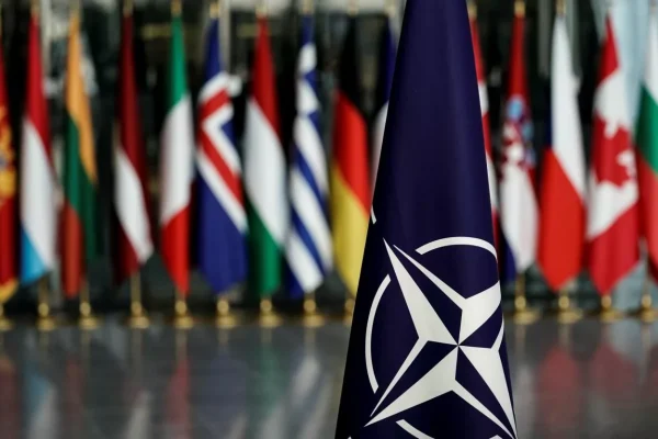 NATO Apple’a Askeri Seviye Onayını Verdi!