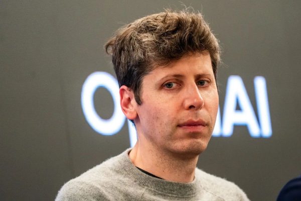 OpenAI CEO’su Sam Altman’dan “ChatGPT su tüketimi” savlarına karşılık: 64 litre gerçeği yansıtmıyor