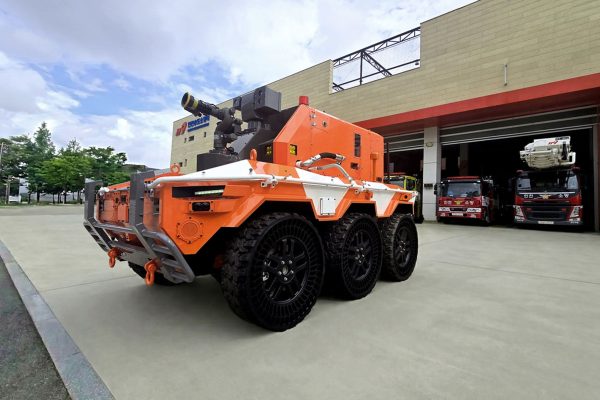 Hyundai, 800°C’ye dayanabilen insansız yangın söndürme robotunu tanıttı