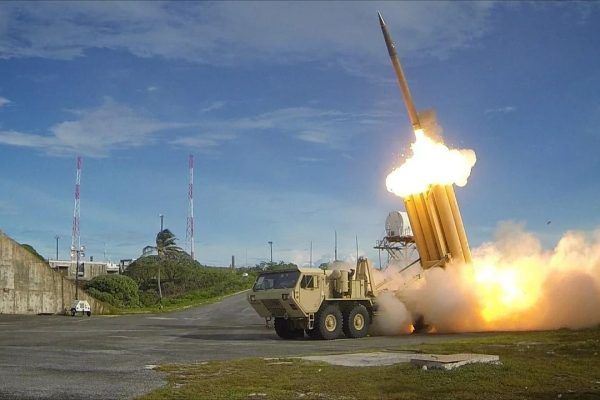 THAAD sisteminin İran füzesini atmosfer dışında imha ettiği anlar paylaşıldı